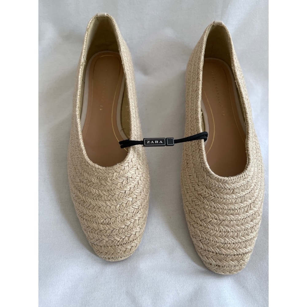 Zara Trafaluc flat woven slip on shoes